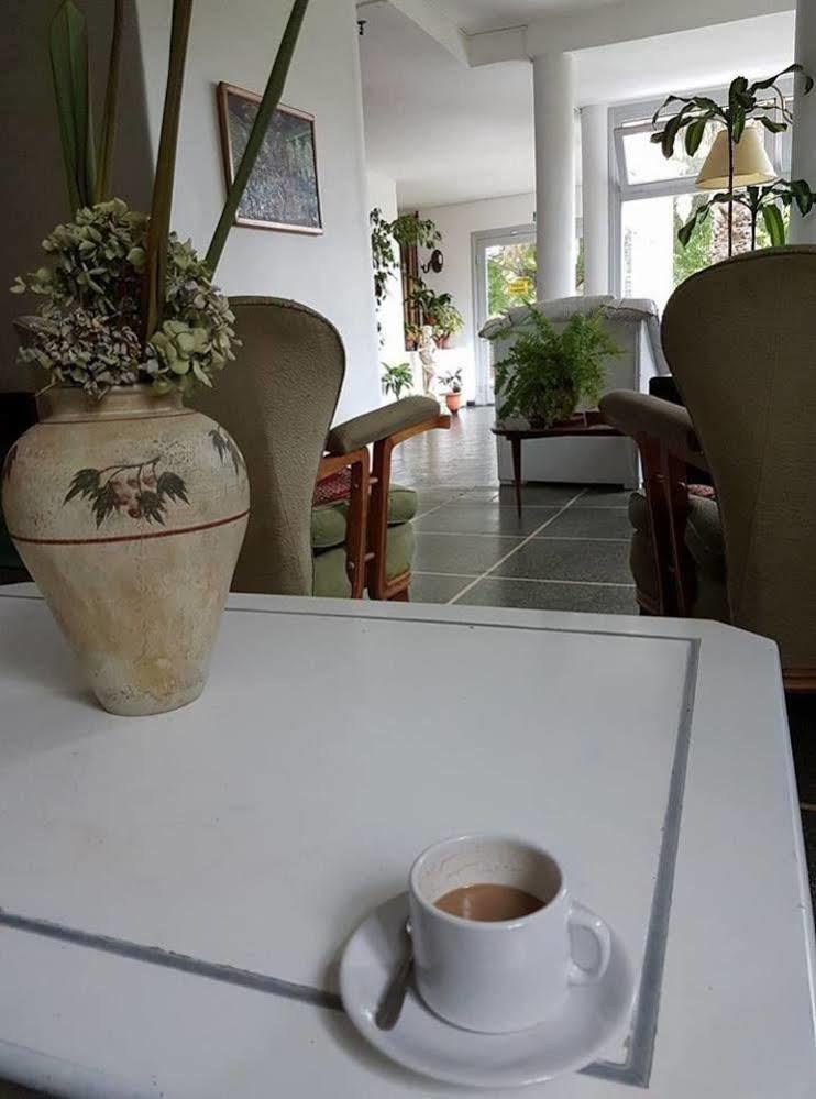 Hotel Puerto Las Palmas Пунта дел Есте Екстериор снимка