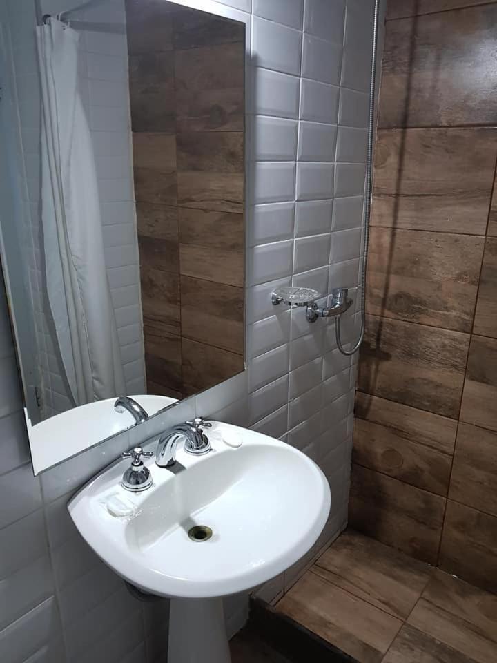 Hotel Puerto Las Palmas Пунта дел Есте Екстериор снимка